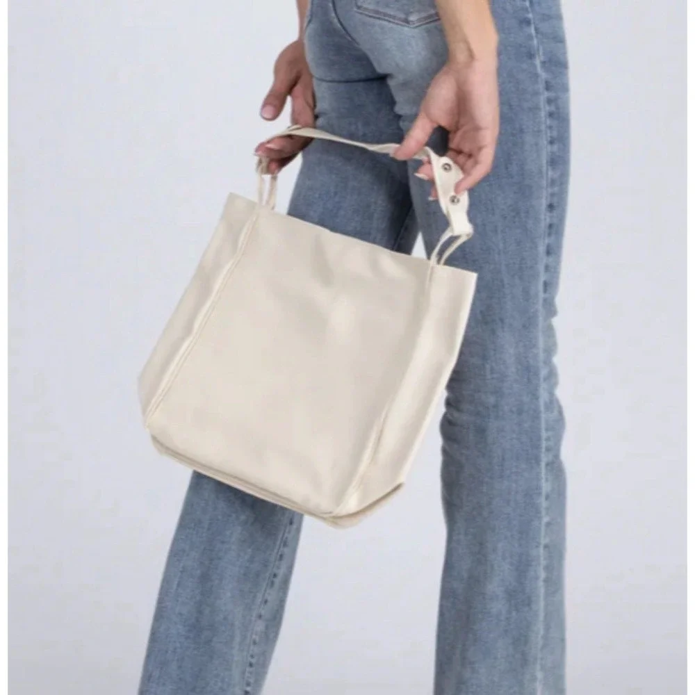 Simple Trendy Cream Vegan Leather Shoulder Bag Rivet‎ Snap Closure Minimalist